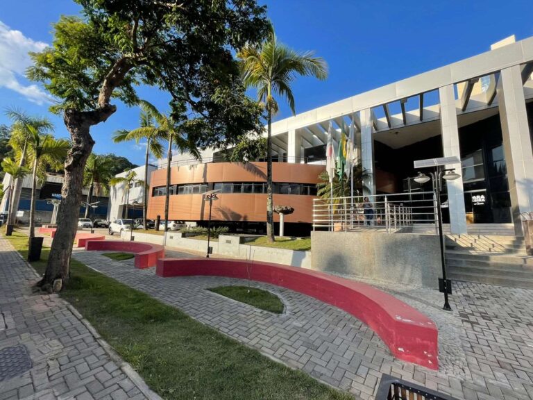 Câmara de Itabira emite nota informando sobre queima dos HDs do servidor de rede da instituição