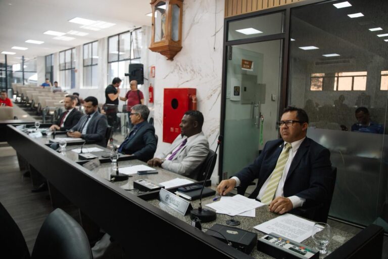 Câmara debate proibição de shows com apologia ao crime e violência financiados com recursos públicos em Itabira