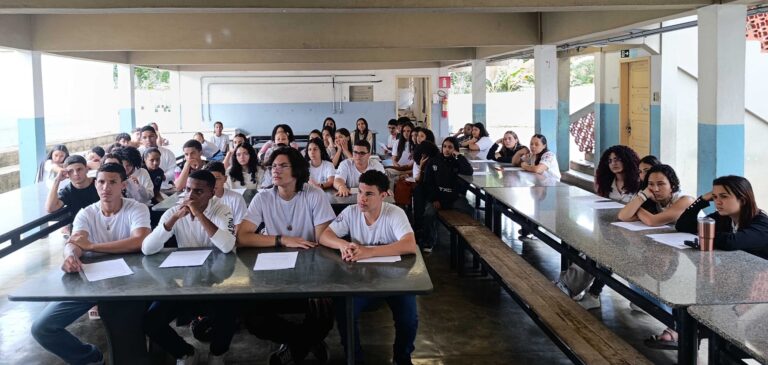 Parlamento Jovem promove nova oficina com alunos