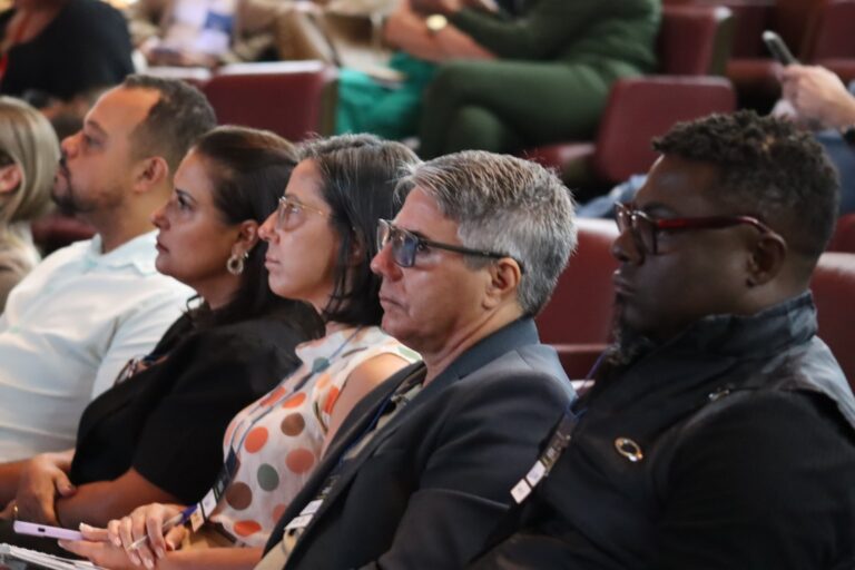 1º Workshop da Inclusão reúne autoridades e especialistas em Itabira para debater saúde mental, acessibilidade e proteção à infância